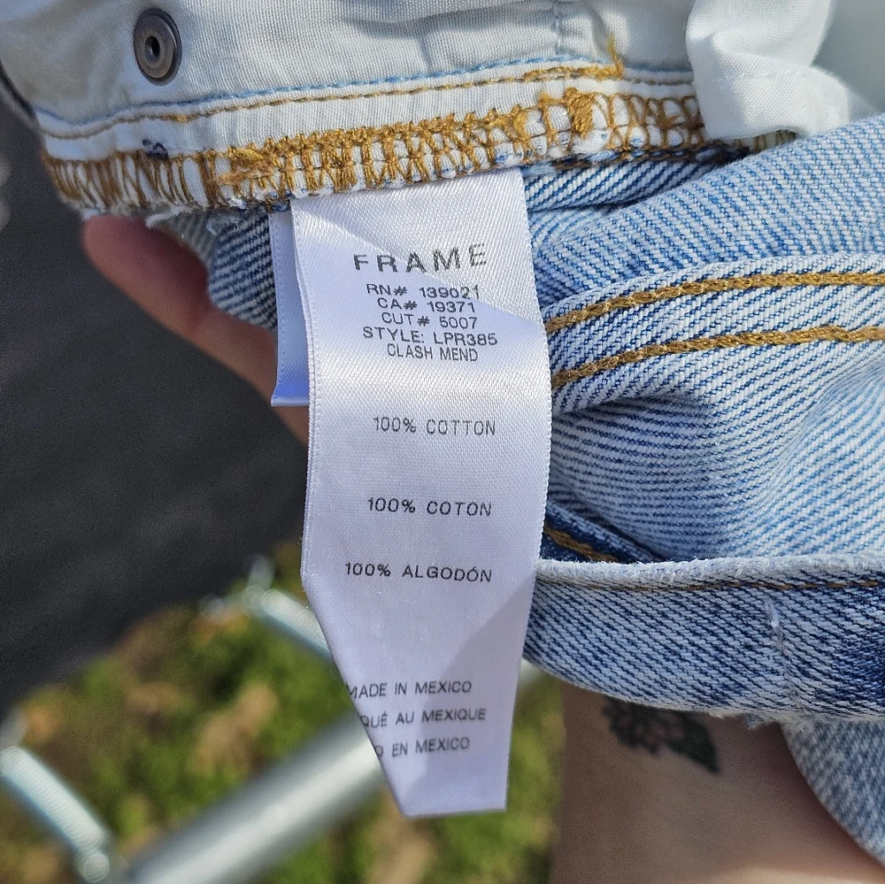 NWOT FRAME le piper distressed jeans - Picture 6 of 13